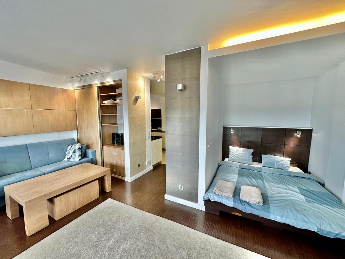 Top Metro X2 Fast Wifi 400 Mbs 70'Tv Netflix Hbo Max Appletv+ Disney+ Warschau Buitenkant foto