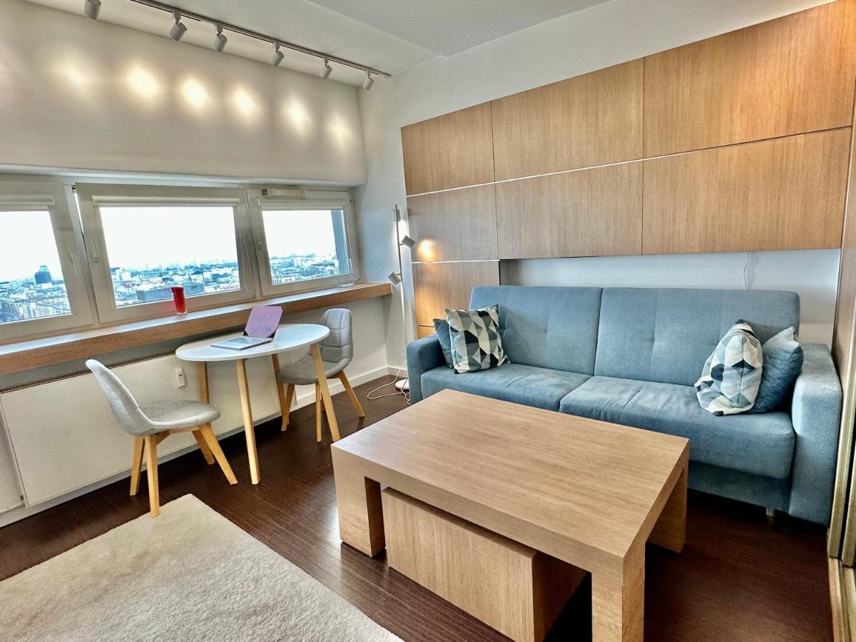 Top Metro X2 Fast Wifi 400 Mbs 70'Tv Netflix Hbo Max Appletv+ Disney+ Warschau Buitenkant foto