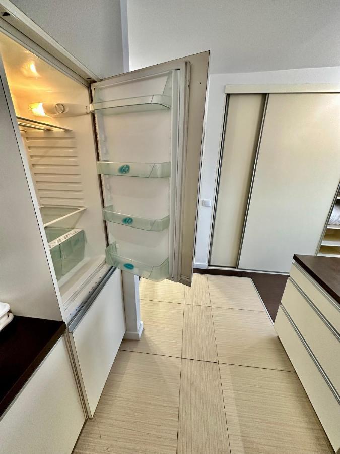 Top Metro X2 Fast Wifi 400 Mbs 70'Tv Netflix Hbo Max Appletv+ Disney+ Warschau Buitenkant foto