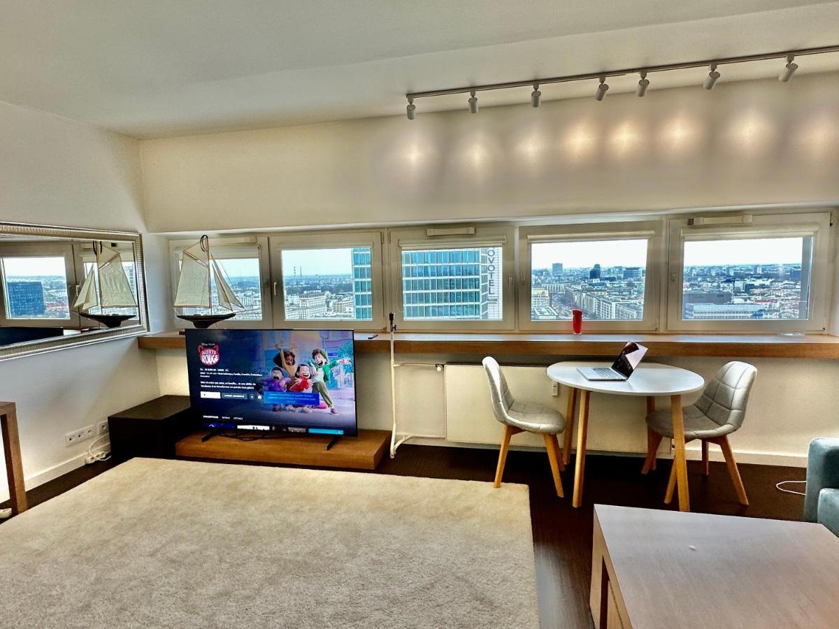Top Metro X2 Fast Wifi 400 Mbs 70'Tv Netflix Hbo Max Appletv+ Disney+ Warschau Buitenkant foto